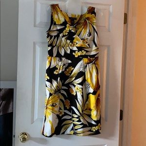 women’s floral dress